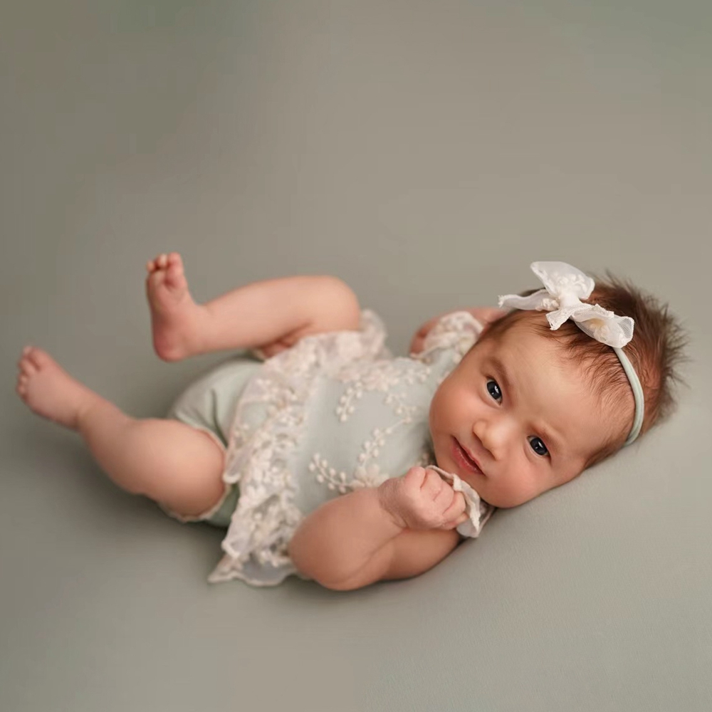 Whimsical Newborn Baby Girl Pa - Baby Products Website recension och pris